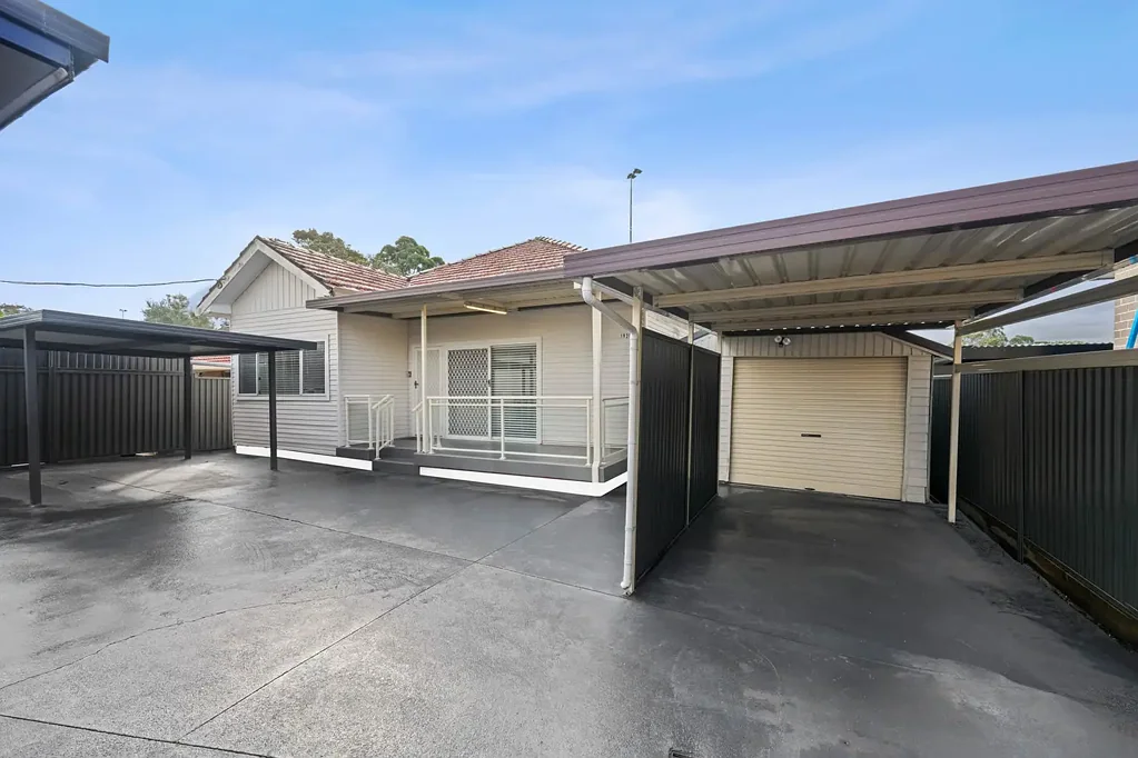 193B Juno Parade, Greenacre, NSW 2190