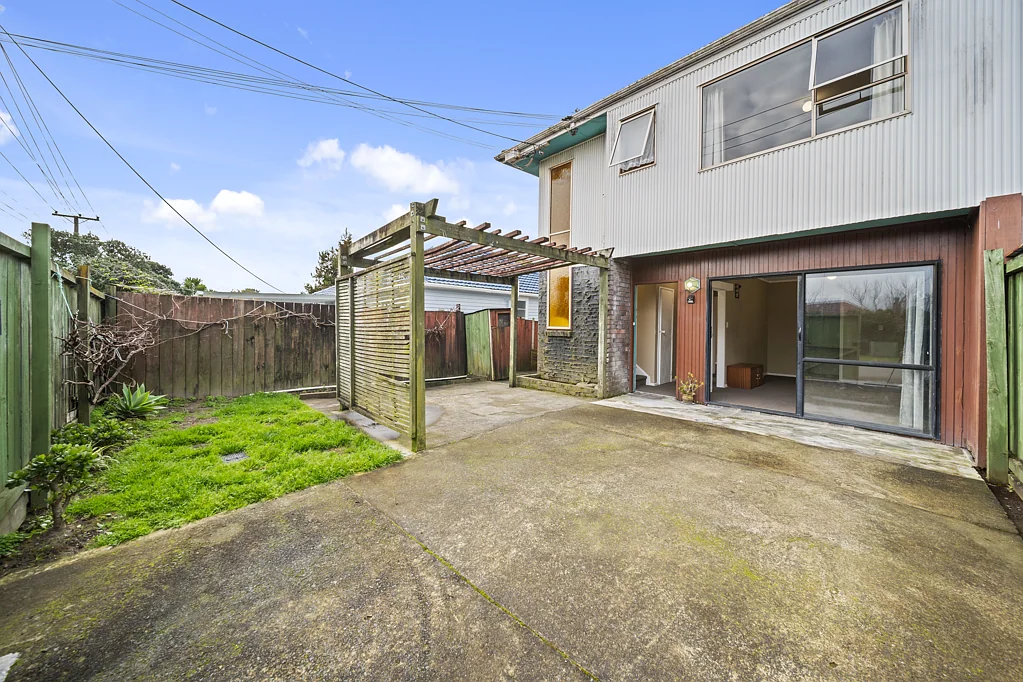 1/10 Sunnyside Road, Sunnyvale, Waitakere City, Auckland