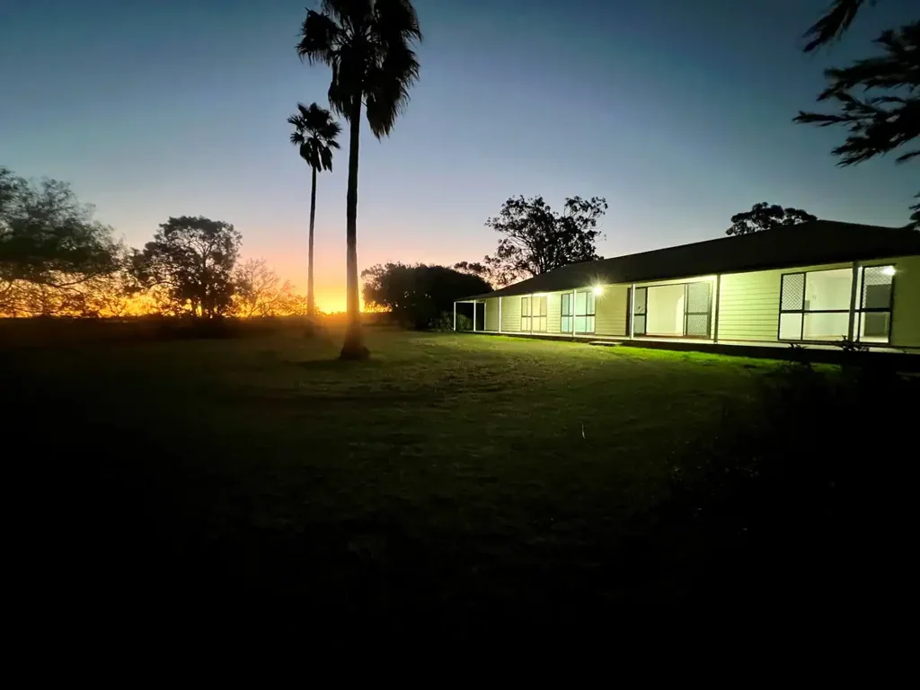Oakey Ultimate Lifestyle Acreage with Stunning Views 'Kistelek' – 22Ha (54 Acres)