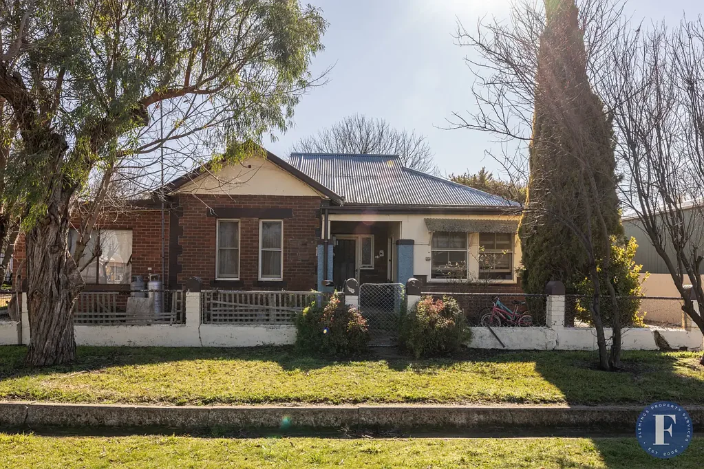 227 Neill Street, Harden, NSW 2587