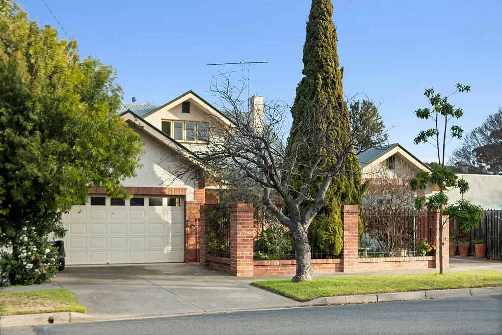 Bacchus Marsh 4 Bedroom Character, Charm & Location - Gorgeous family home in the Heart of Bacchus Marsh!