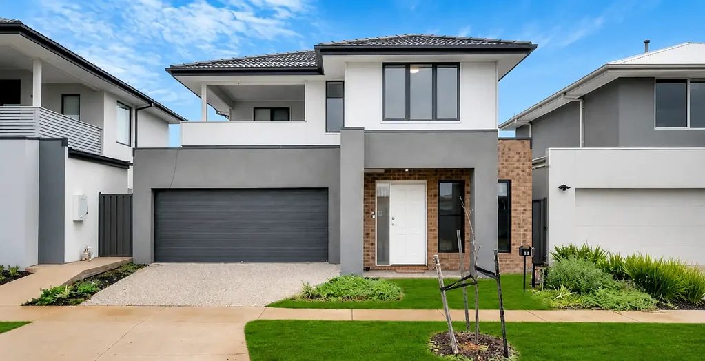 Great House in Convenient Location.