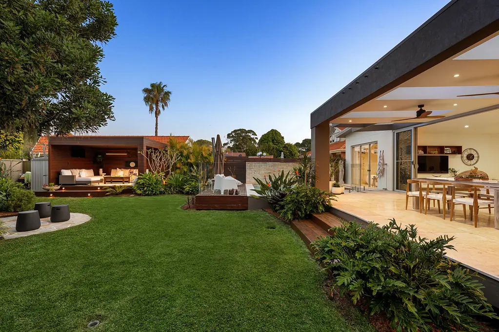 13 Illawarra Parade, Beverly Hills, NSW 2209