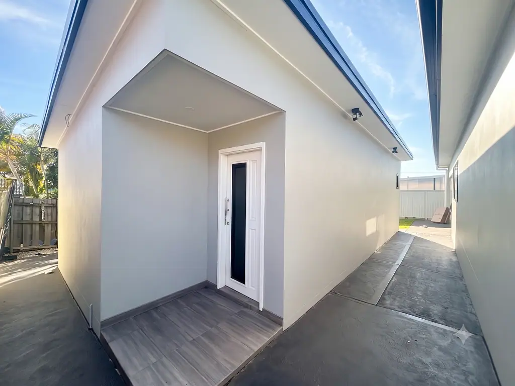 Modern & Low-Maintenance Granny Flat - Water Usage Included!