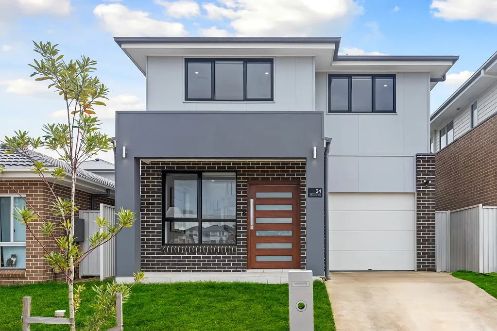 Rouse Hill 4ਬੈੱਡਰੂਮ Where Lifestyle Meets Convenience