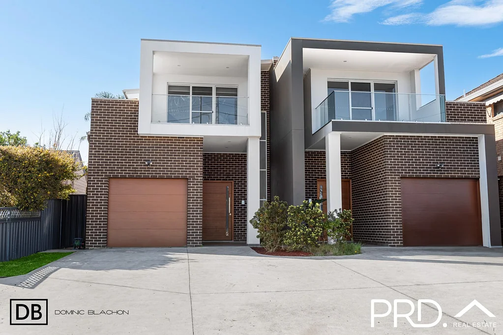 813 Henry Lawson Drive, Picnic Point, NSW 2213
