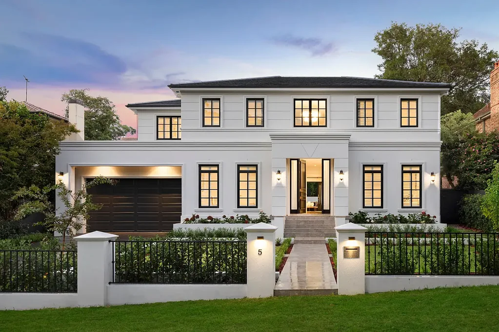 Pymble 5ਬੈੱਡਰੂਮ Luxe family sanctuary with premium finishes