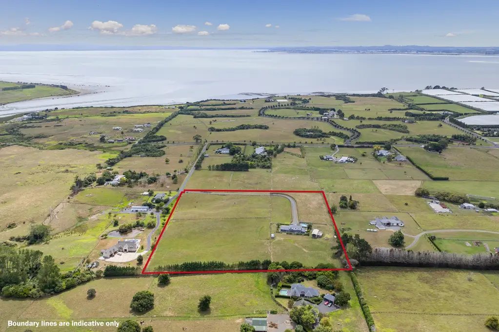 Karaka Rural charm ideal for horses or horticulture