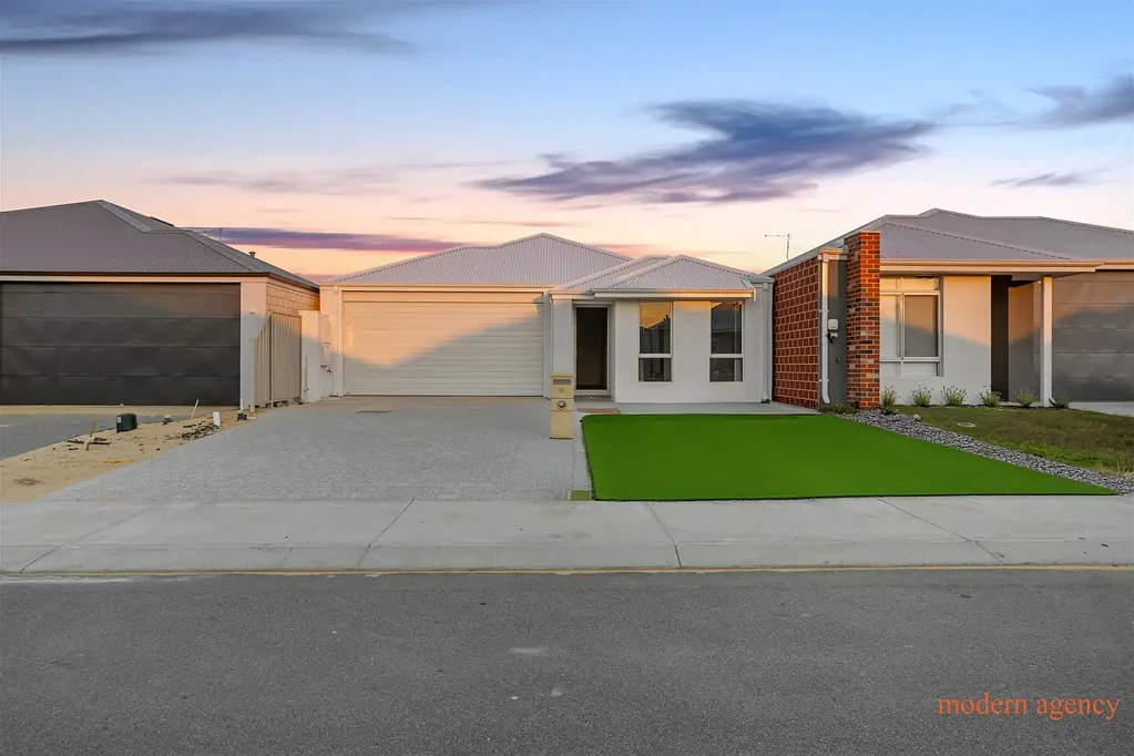 "Stunning 3 Bedroom House for Rent in the Desirable Neighborhood of Hilbert"