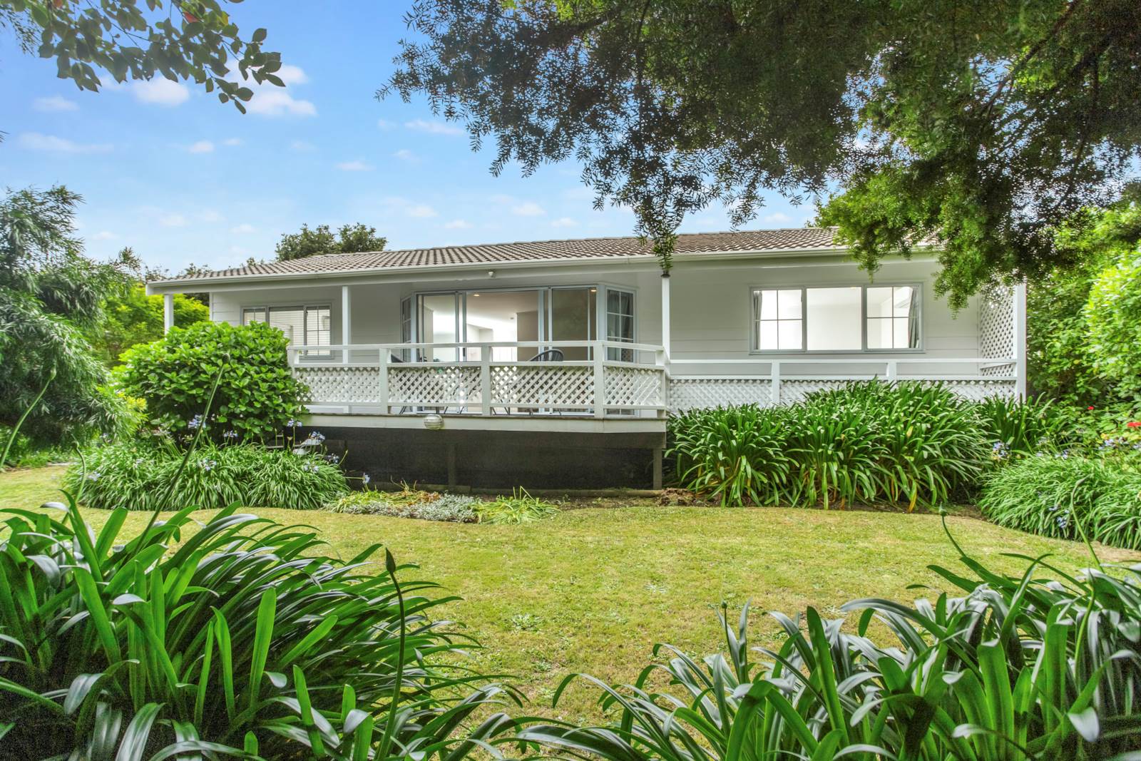 2/2 Napoleon Avenue, Milford, Auckland - North Shore, 2房, 1浴, House