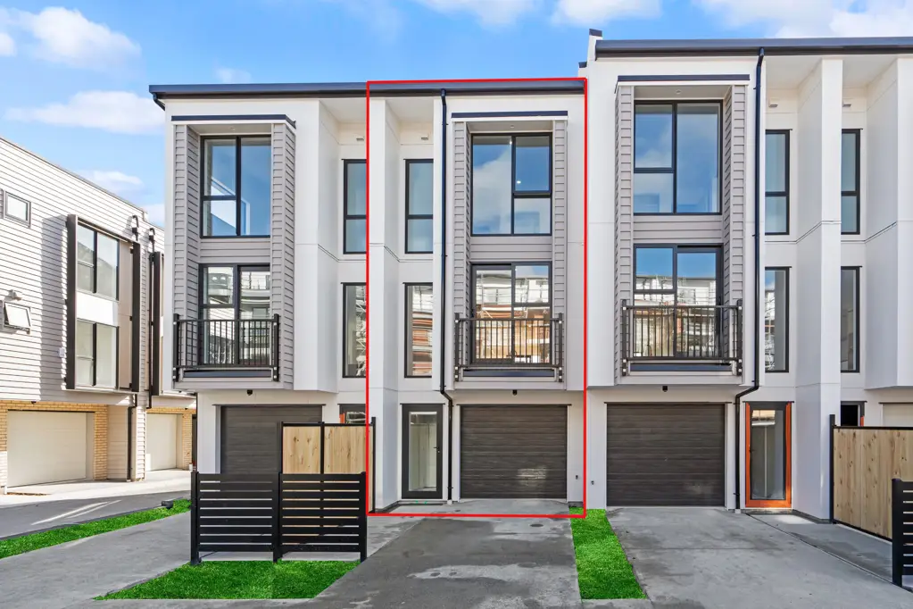 Hobsonville 3ห้องนอน Modern Comfort Meets Style in Hobsonville