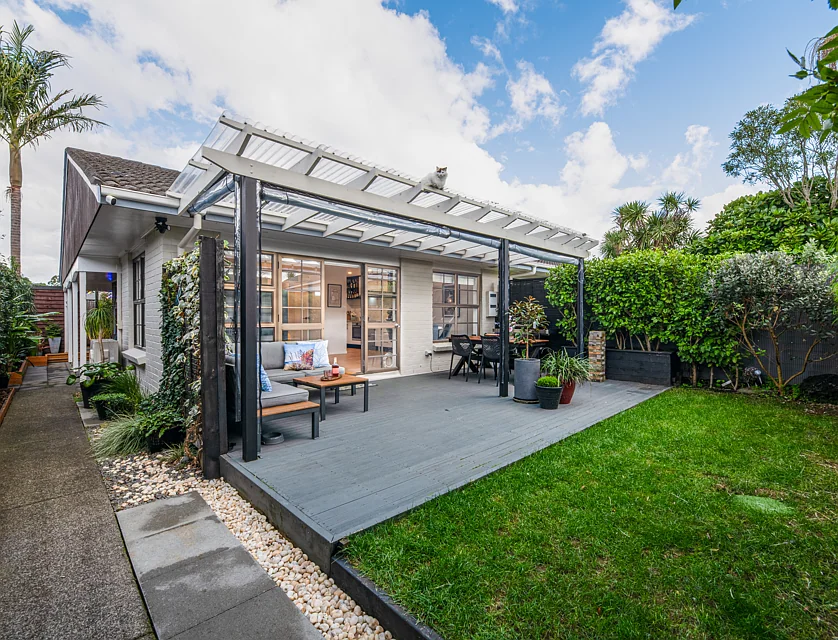 11/151 Selwyn Street, Onehunga, Auckland City, 2 રૂમ, 1 બાથરૂમ, House