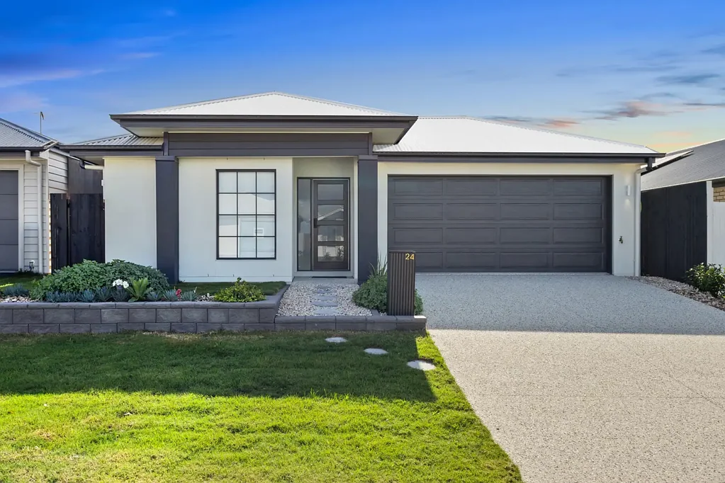 Flagstone 4房  Newly Built Modern Home With High End Finishings