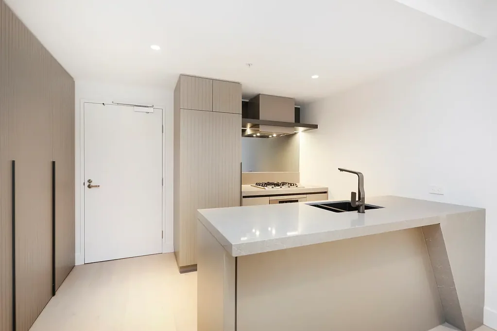 Superbly Located, Exceptionally Finished with Enviable Facilities!