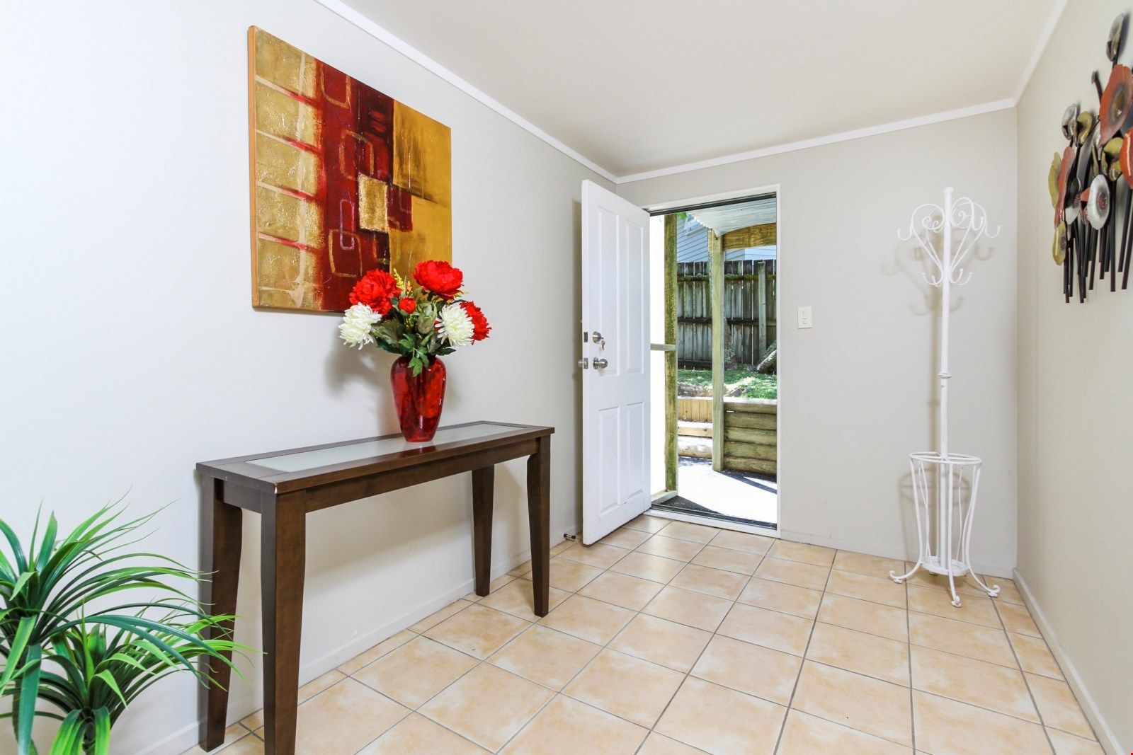 2/560 East Coast Road, Windsor Park, Auckland - North Shore, 3房, 0浴