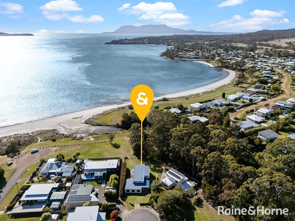 Orford 3ਬੈੱਡਰੂਮ Unrivalled Waterfront Living on the Edge of Millingtons Beach