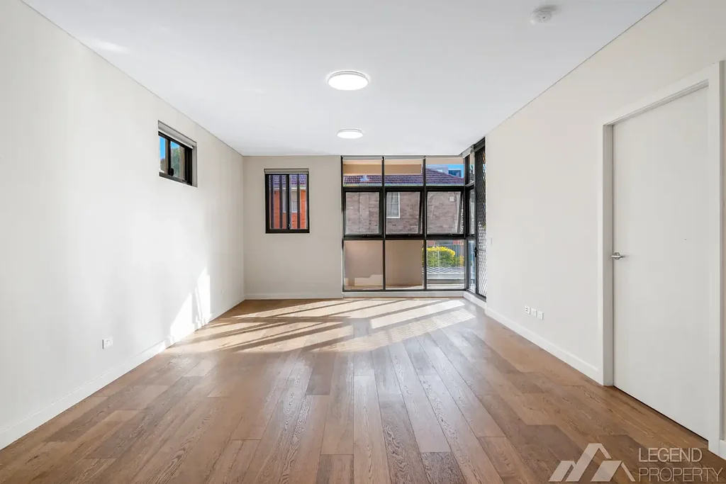 Epping 1Moenga Stunning One-Bedroom with Parking - Set Back from the Main Street