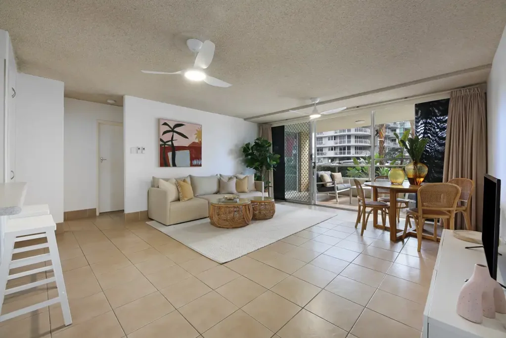 Burleigh Heads 2غرفة نوم Bluechip Burleigh Beachfront Opportunity