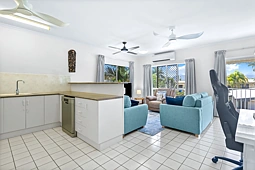 1/4 Cavanagh Street, Woree