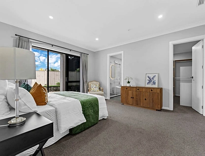 41 Compass Point Way, Half Moon Bay, Manukau City, 7 Bedrooms, 5 Bathrooms, House