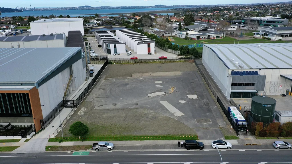 Hobsonville  Rare 4,020sqm road front Hobsonville yard