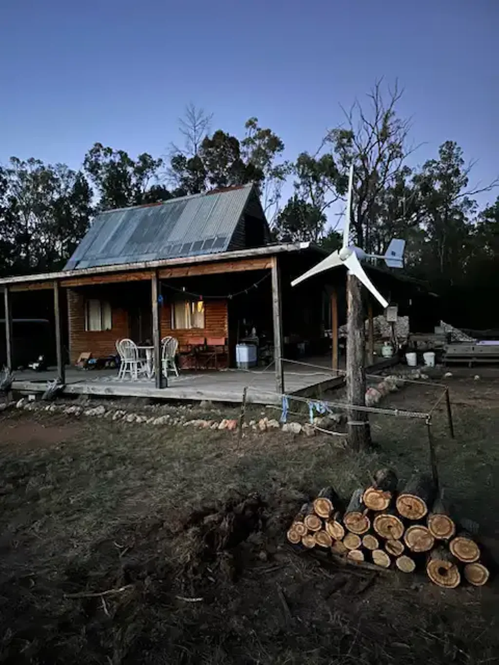 Tara Private Cabin Retreat on 30 Acres – Redlands Estate, Near Dalby