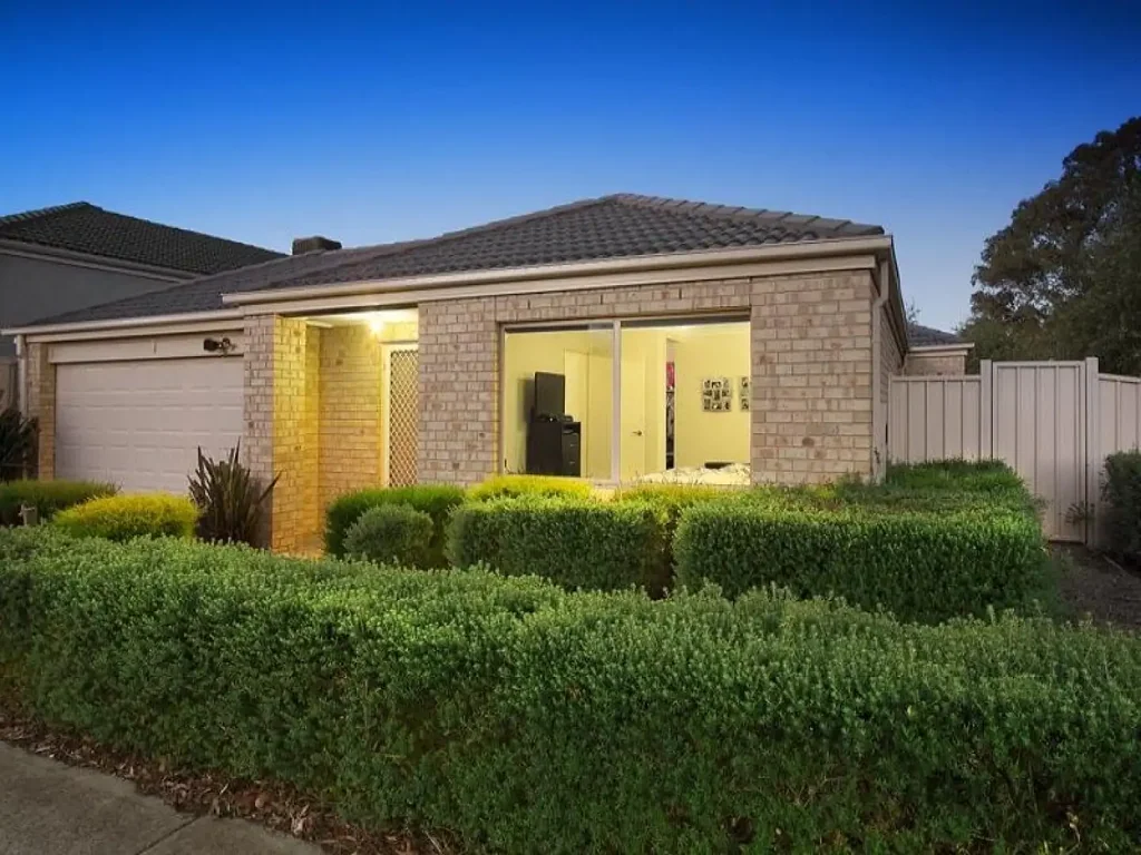 Contemporary Flair Amongst Ideal Location