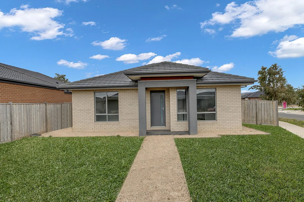16 Blackwood Road, Lara, VIC 3212