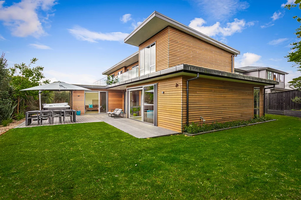 Huapai 5Zimmer Searingly Contemporary Architectural Elegance