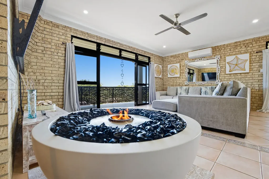Wongaling Beach 4غرفة نوم Immaculate, Elevated, Solid with Big Storage + Pool !