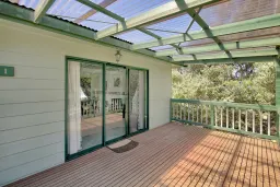 1 Woorak Avenue, Venus Bay