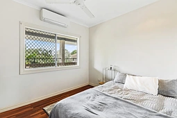 9 Politis Court, Moulden