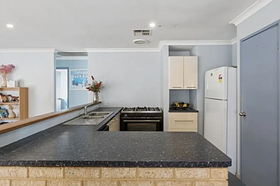 Kusina - 14 CRINGLE STREET, Ocean Reef, WA 6027