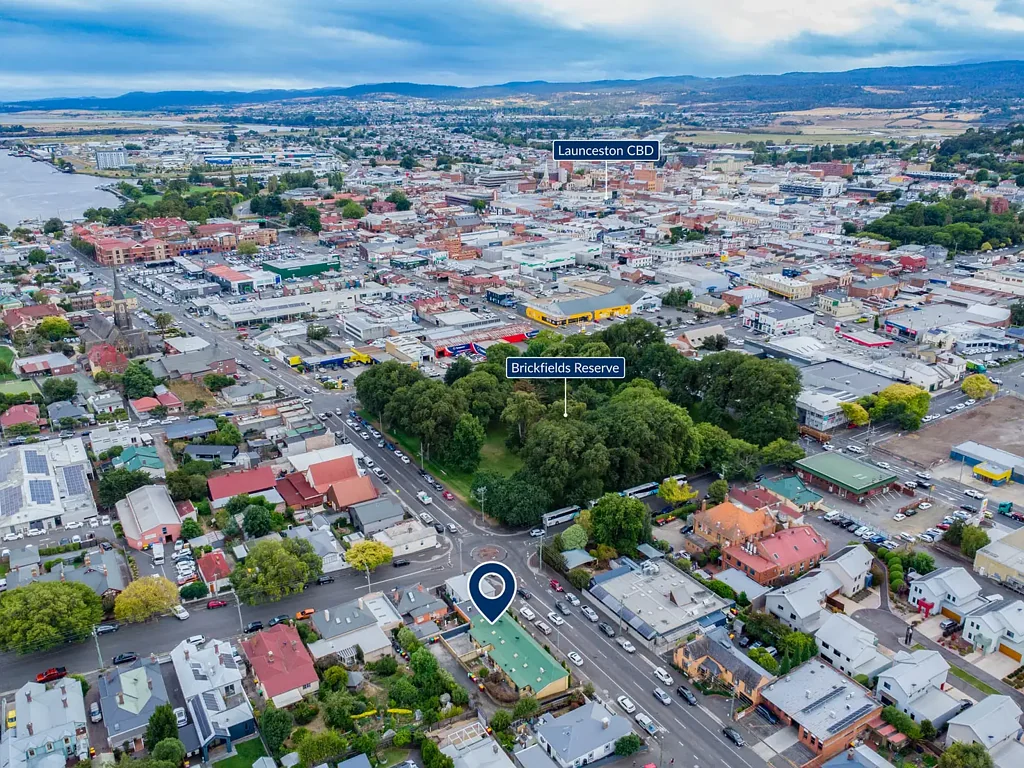 Launceston 2 Bedroom A PIECE OF HISTORY