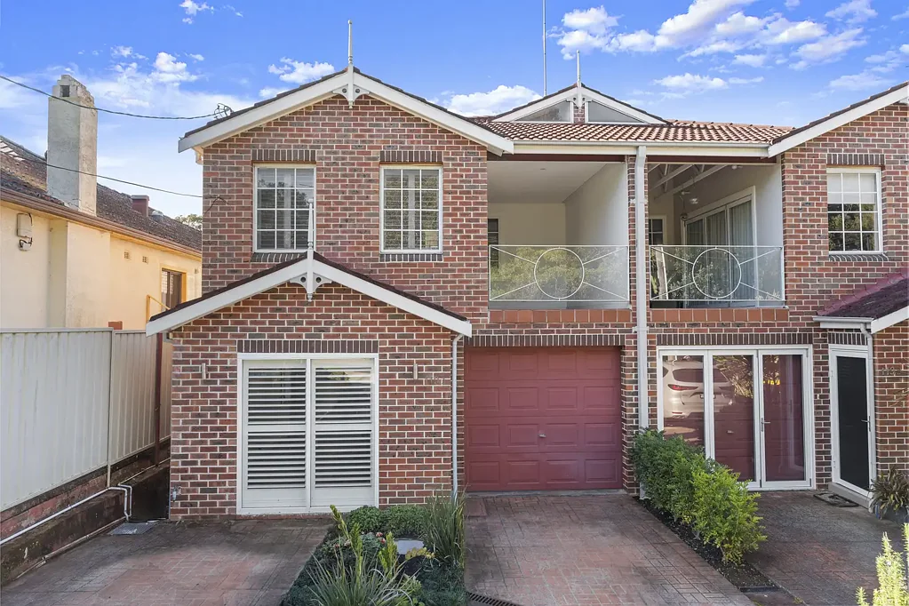 Brick Duplex in Private Setting