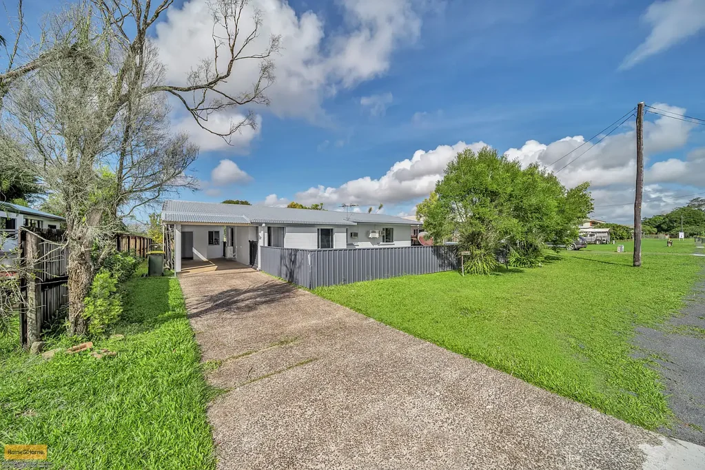 Goondi Bend 4Kwarto Fully renovated single level block home.