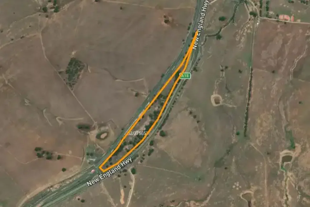 Murulla An exceptional opportunity to secure 5.02 hectares in the heart of Murulla, offering space, exposure, and rural charm.
