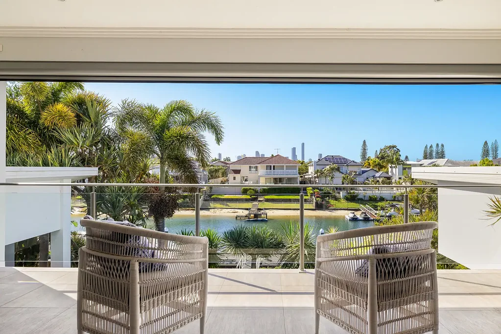 10 Saint Tropez Terrace, Bundall, QLD 4217