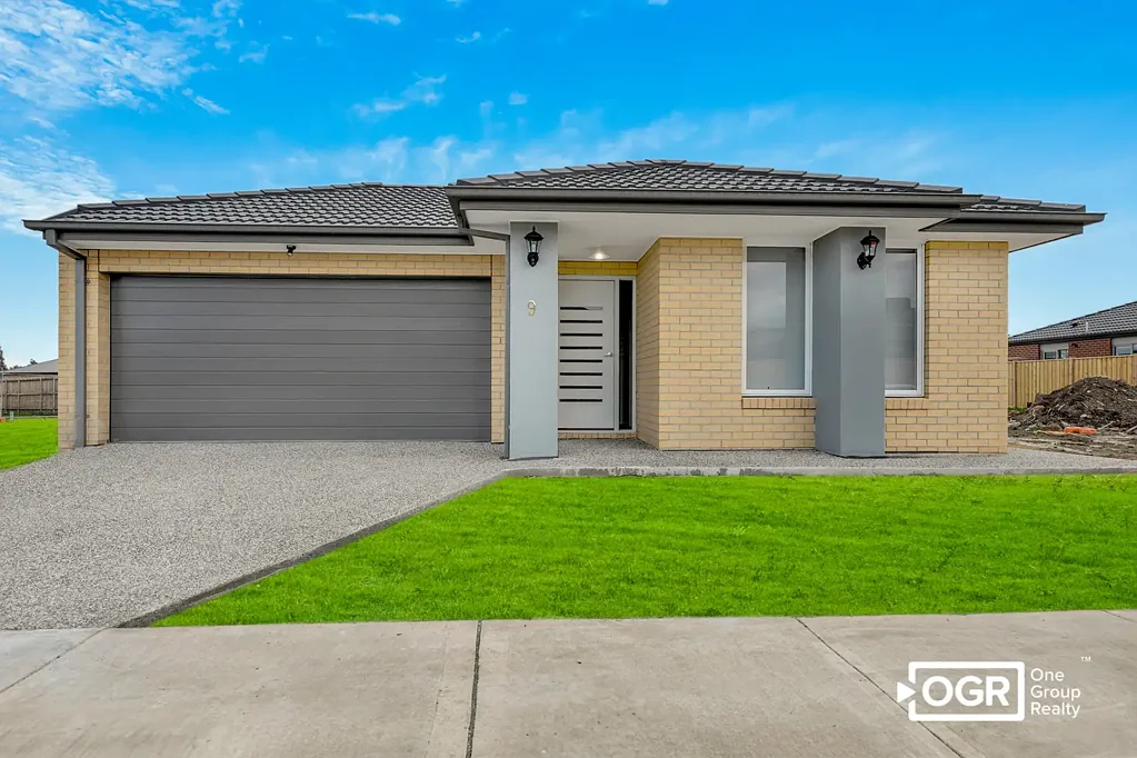 Brand new house, ready to move in