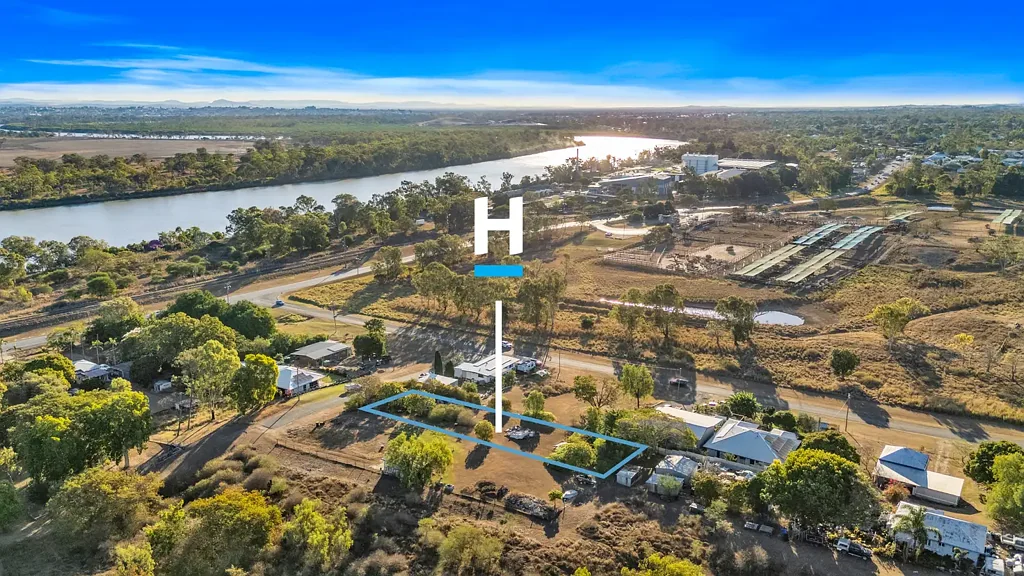 Lakes Creek Elevated Living, Mountain Breezes & the Perfect Place to Build!