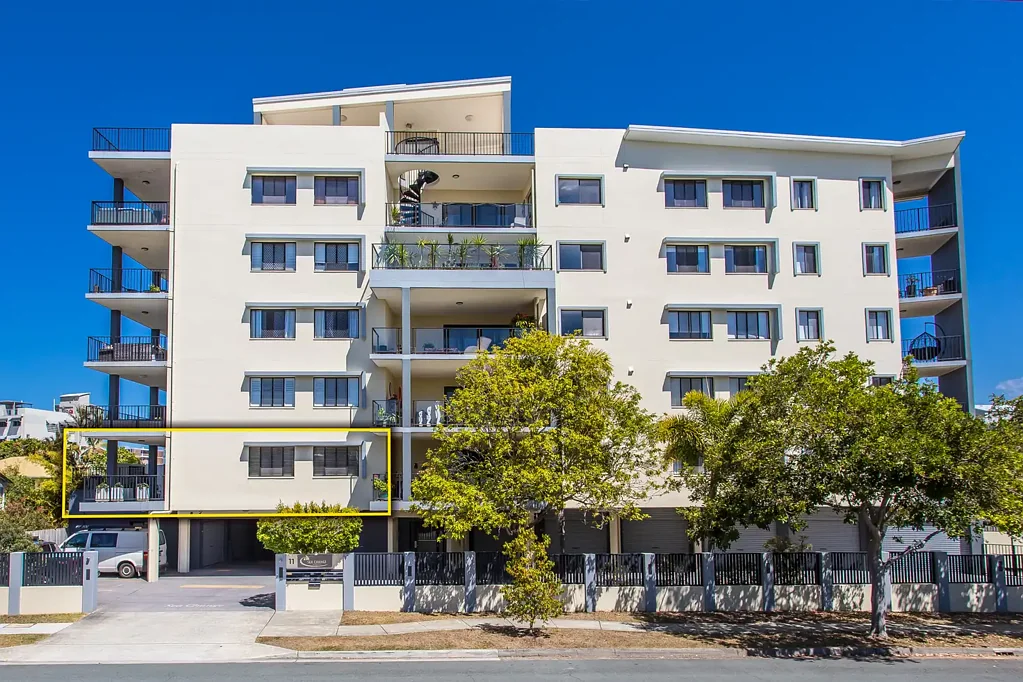 1-Bedroom unit in Prime Redcliffe Location