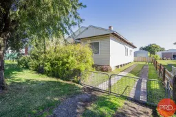 29 Appleton Avenue, Weston