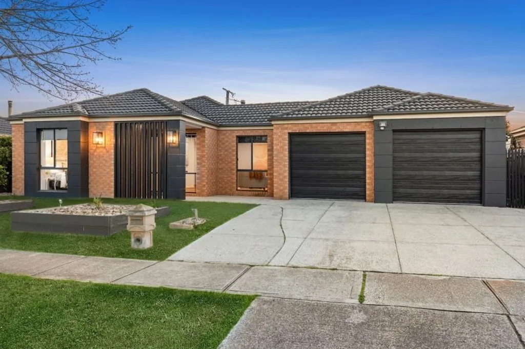 25 Cover Drive, Sunbury, VIC 3429