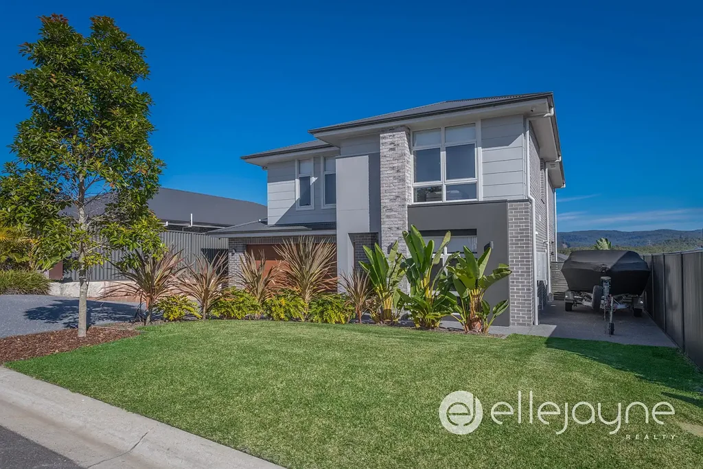 Cooranbong 5ห้องนอน An Elevated Family Lifestyle with Picturesque Mountain Views