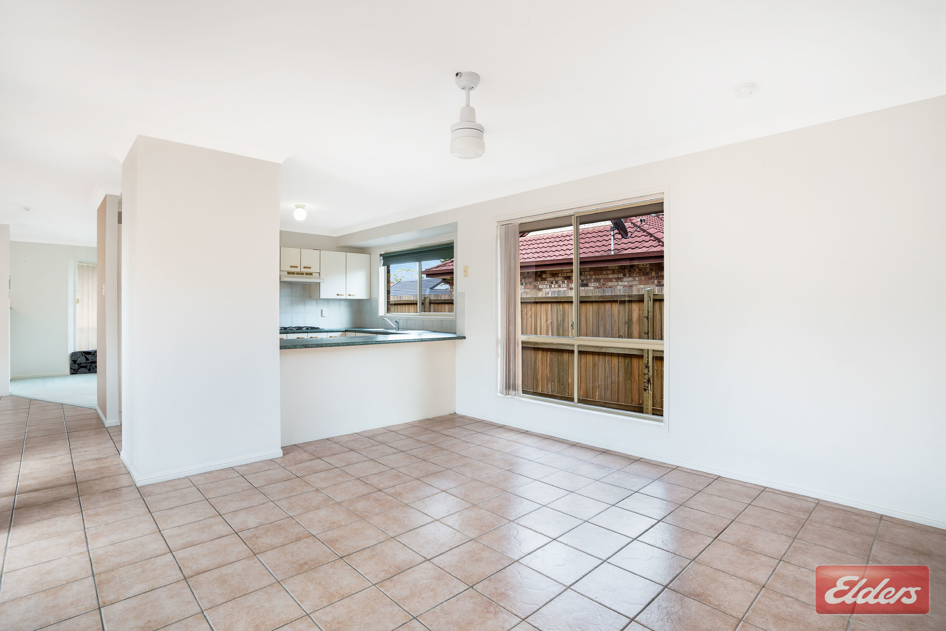 12 LITHFIELD PL, LOGANHOLME QLD 4129, 0房, 0浴, House