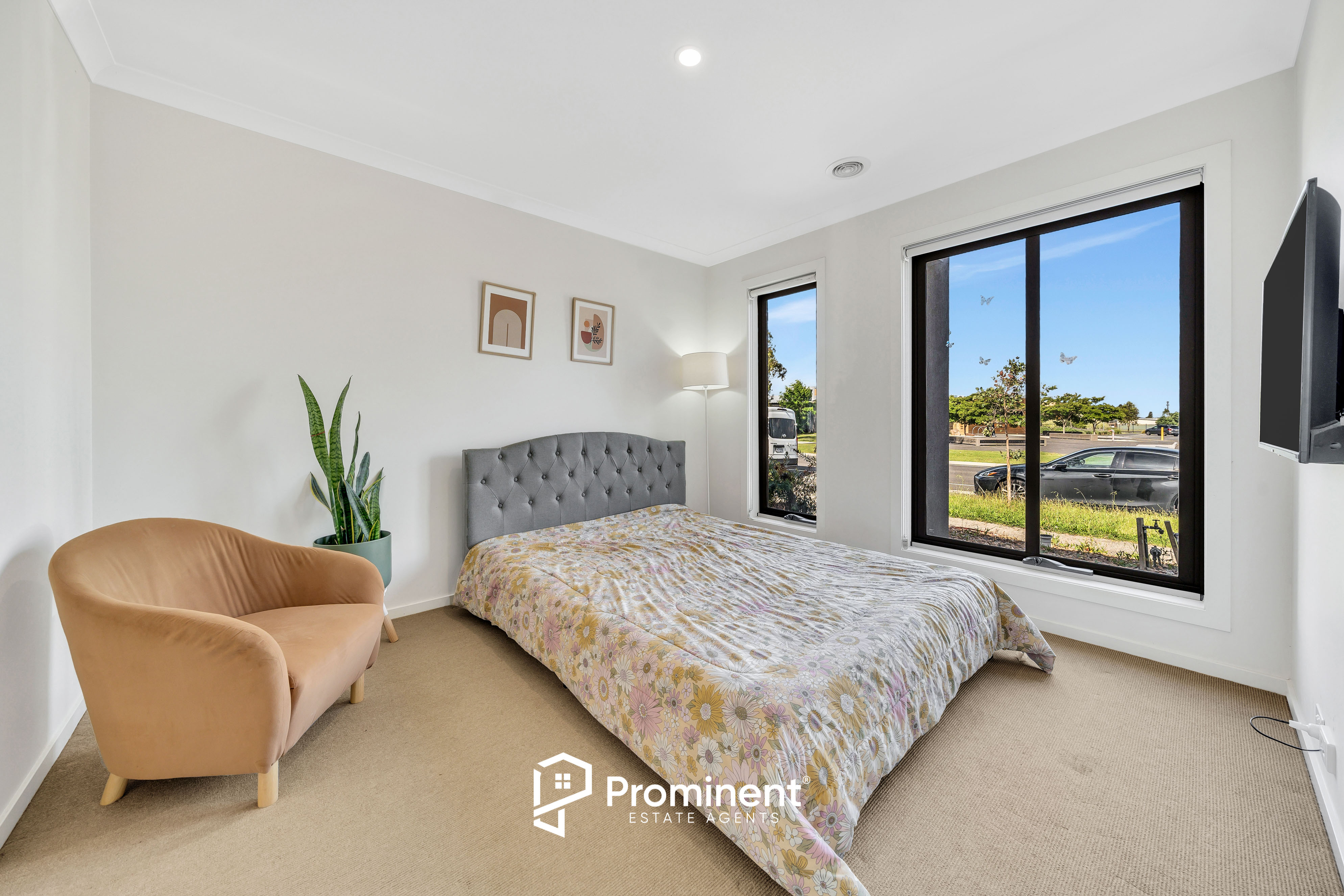 28 PARKHURST DR, CRANBOURNE EAST VIC 3977, 0 chambres, 0 salles de bain, House