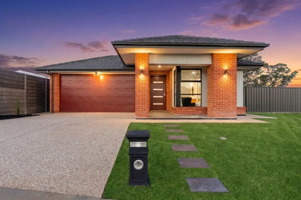 Mount Barker 4ห้องนอน Brand New Modern Luxury in the Prestigious Newenham Estate