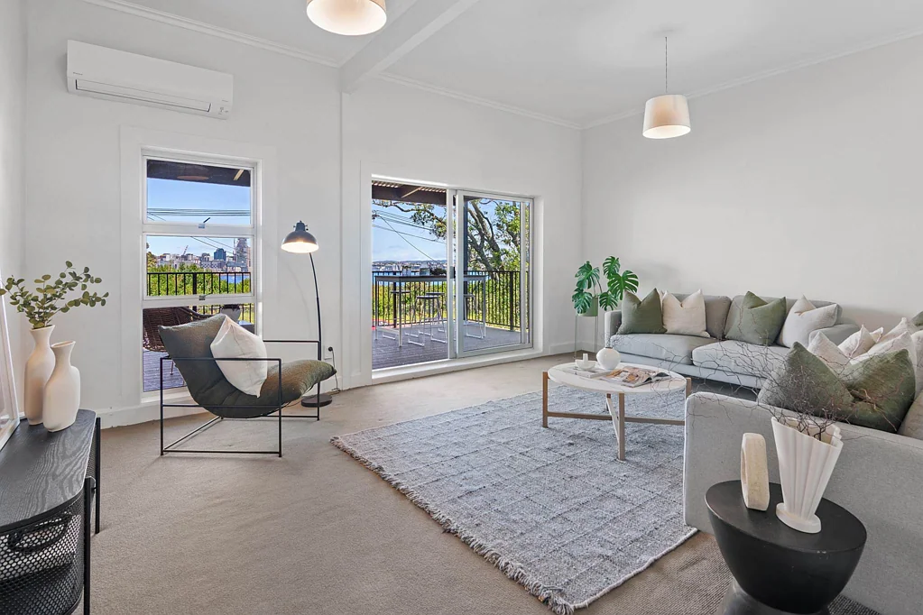 Devonport 2 Bedroom Vendor Committed to Sell - Harbour Views