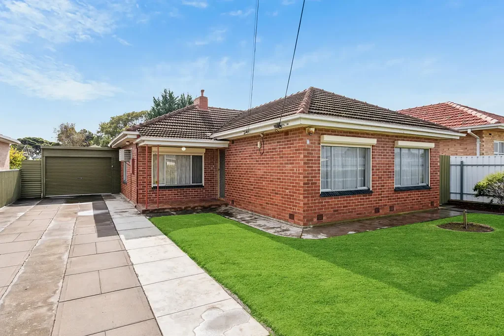 11 Mcallan Avenue, Seaton, SA 5023