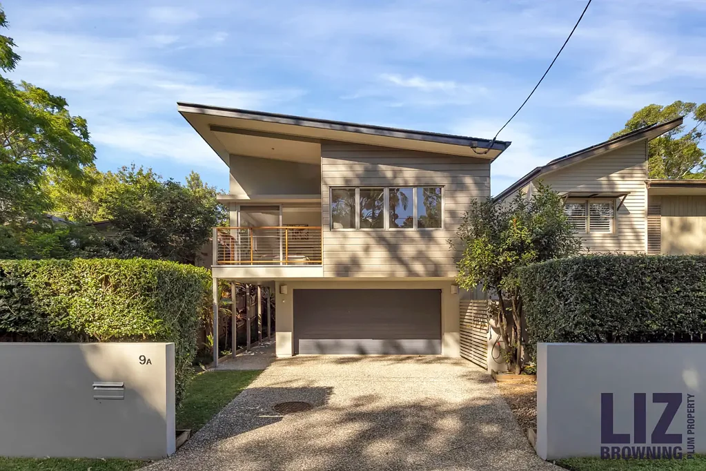 Chapel Hill 5部屋 Contemporary Low-Maintenance Living in a Convenient Setting